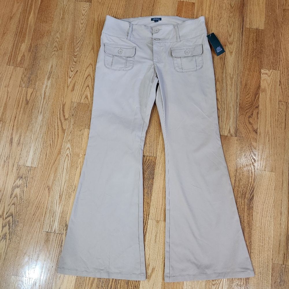 NWT Wild Fable Mid Rise Regular Fit Flare Leg Pants in Khaki Beige Size 8